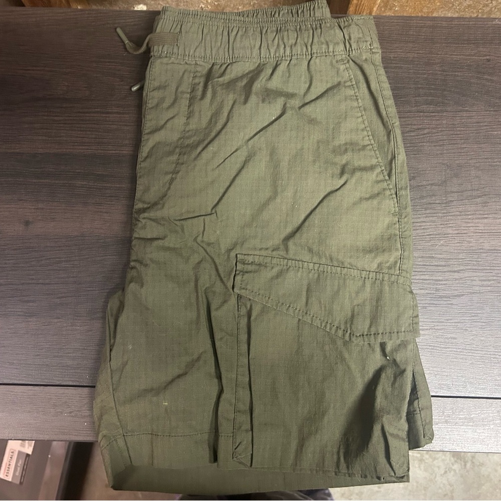 Olive Green Cargo Shorts